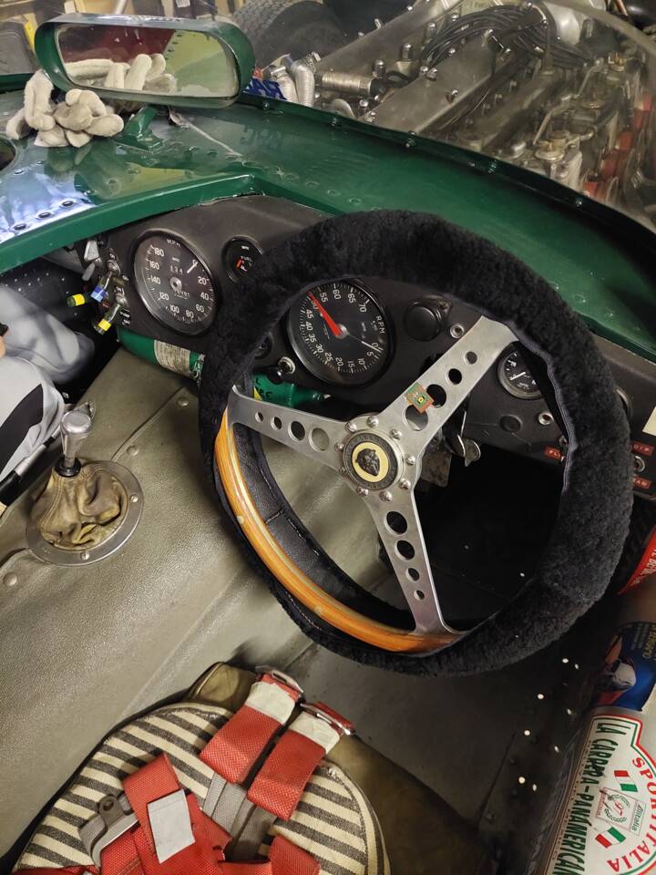 Bild 37/87 von Jaguar D-Type (1957)