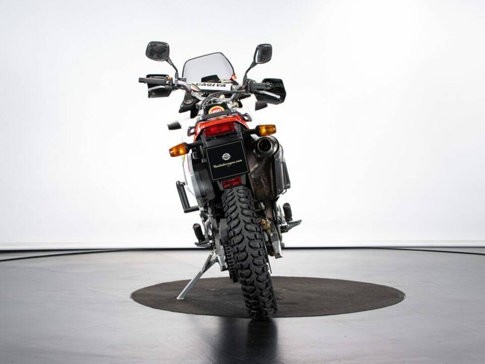 Image 3/50 of Cagiva E900 Elefant (1997)