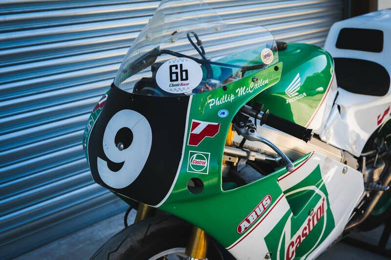 Immagine 9/50 di Honda VFR 750R RC36 (1992)