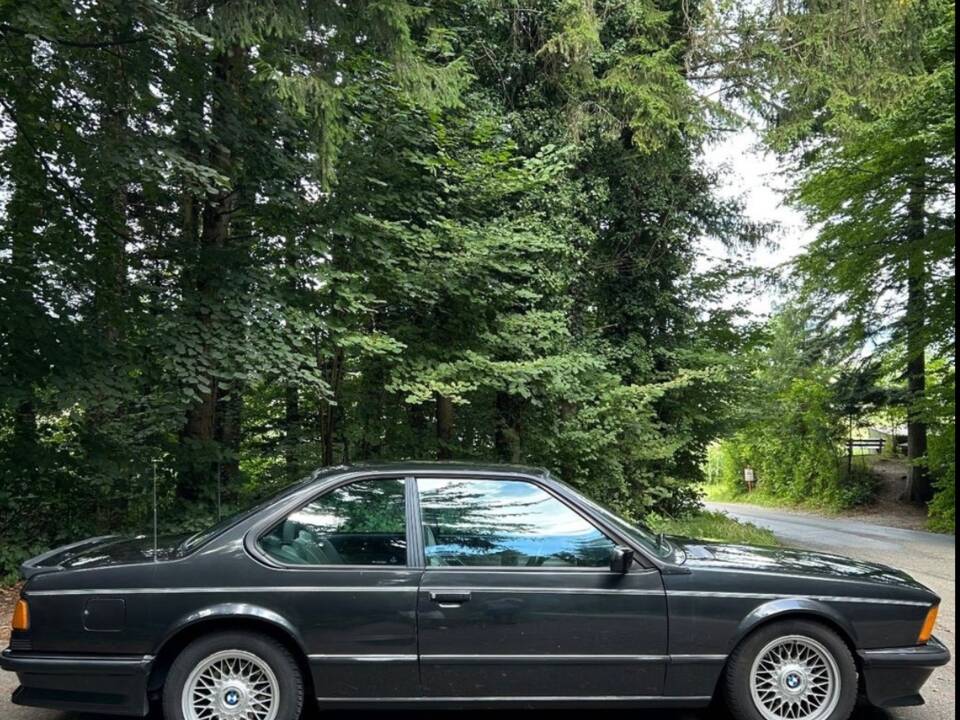 Immagine 4/9 di BMW 635 CSi (1986)