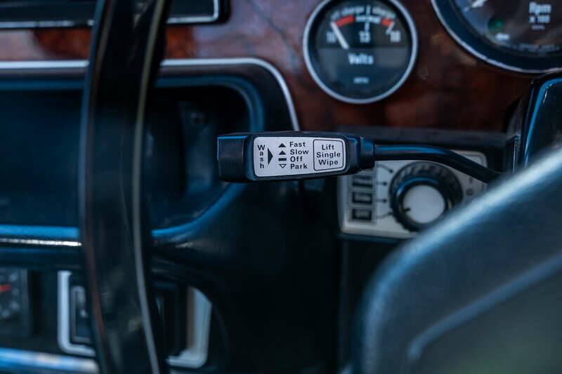Afbeelding 50/50 van Jaguar XJ 5.3 C (1976)