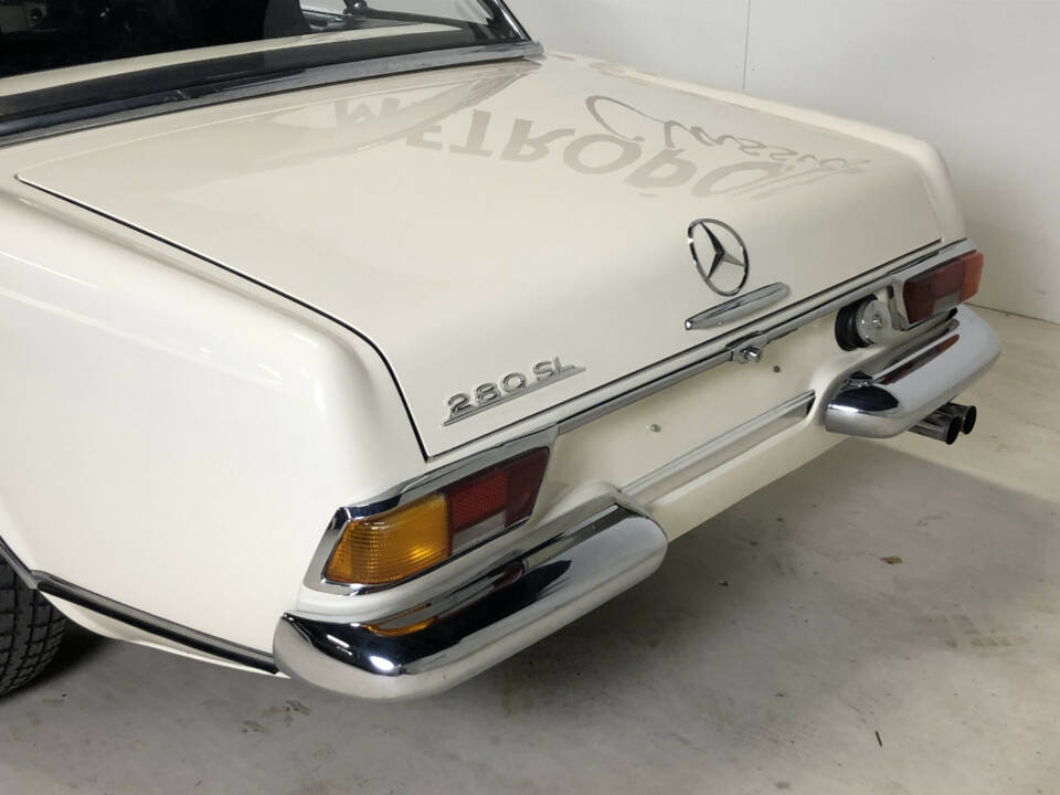 Image 11/25 of Mercedes-Benz 280 SL (1969)