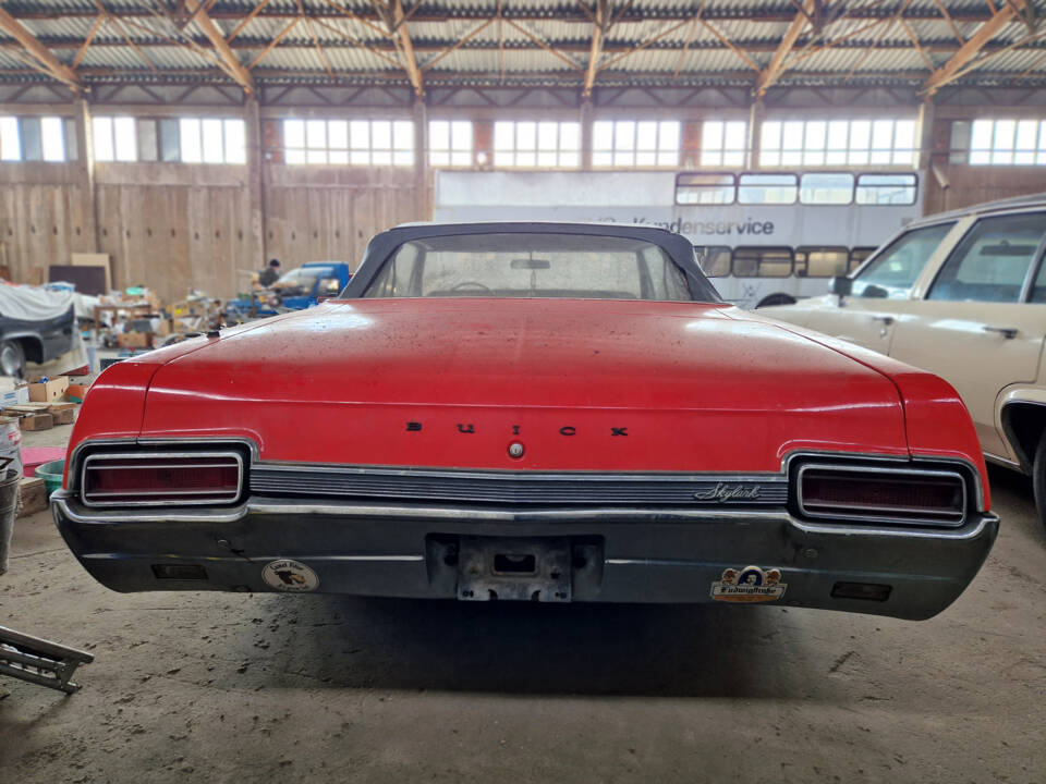 Bild 18/19 von Buick Skylark Convertible (1967)