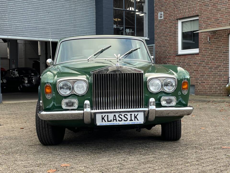Bild 4/100 von Rolls-Royce Silver Shadow I (1974)