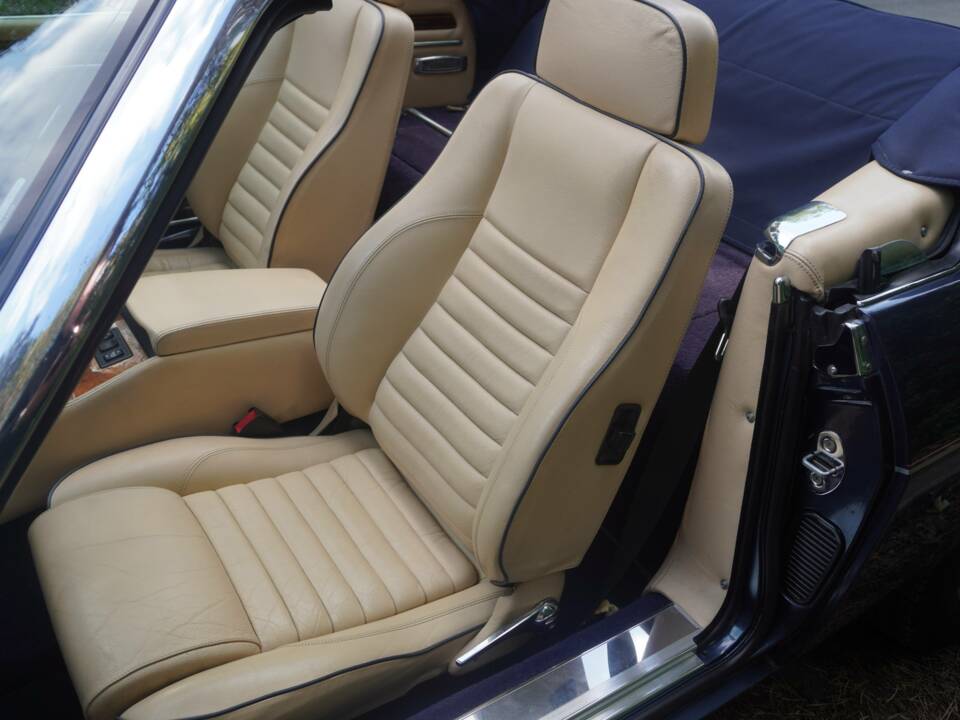 Image 13/20 of Jaguar XJS 5.3 V12 (1989)