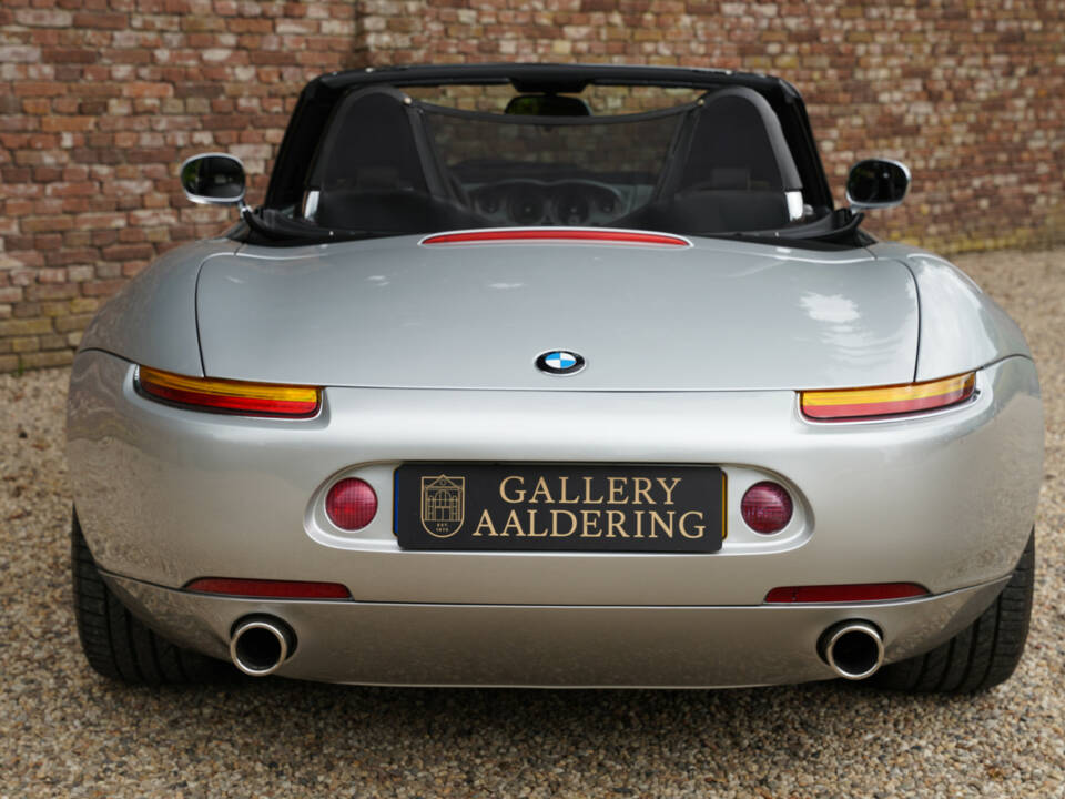 Image 6/50 of BMW Z8 (2000)