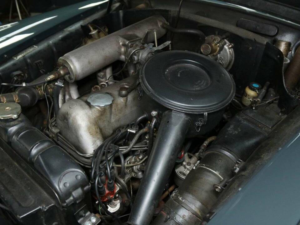 Bild 38/49 von Mercedes-Benz 220 SE (1960)