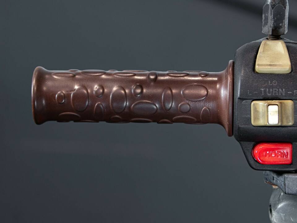 Immagine 33/50 di Aprilia DUMMY (1994)