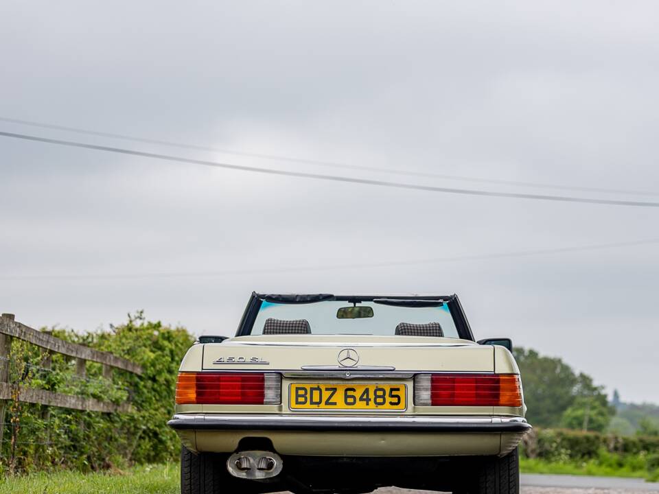 Afbeelding 8/45 van Mercedes-Benz 450 SL (1980)