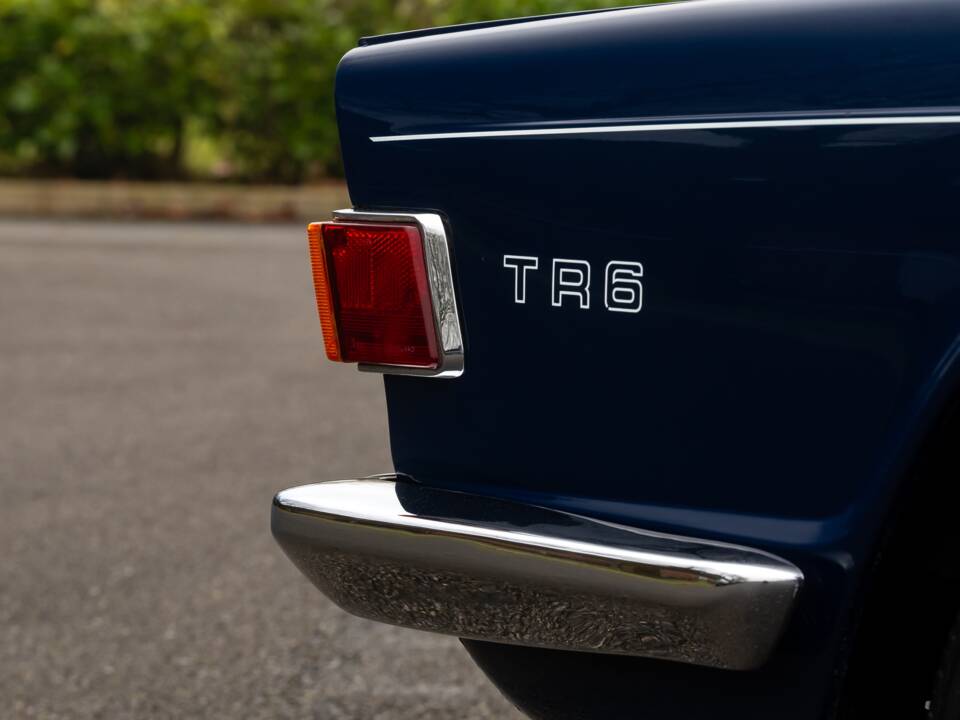 Image 30/30 de Triumph TR 6 (1974)