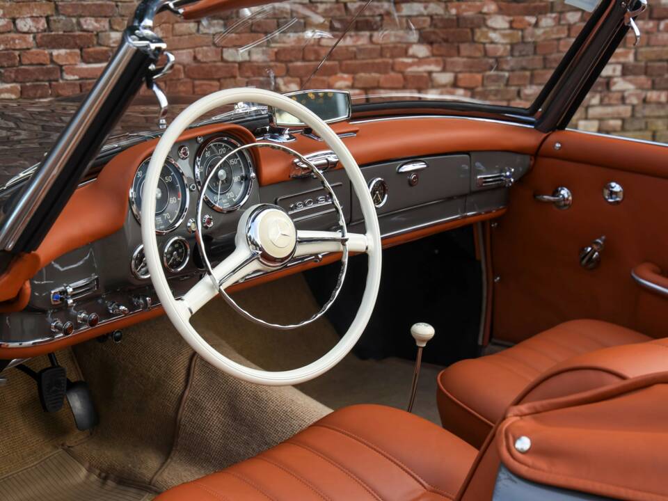 Image 3/50 of Mercedes-Benz 190 SL (1960)