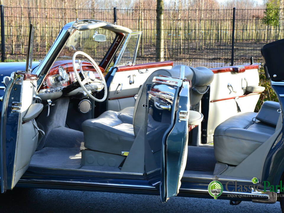 Image 24/50 of Mercedes-Benz 300 d Cabriolet D (1958)