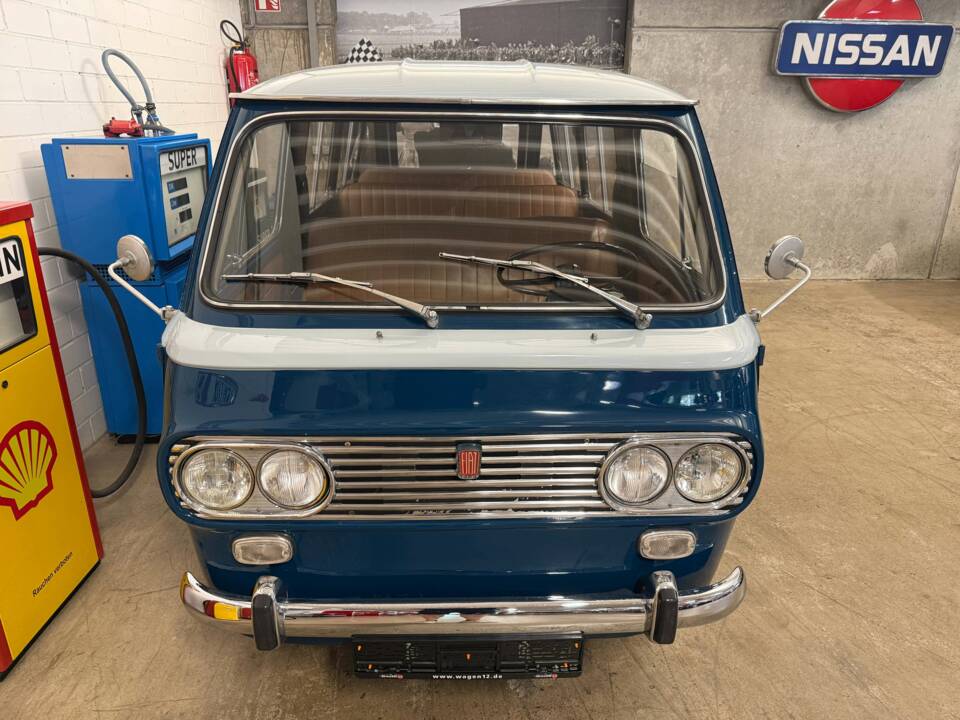 Image 4/23 of FIAT 850 Familiare (1966)