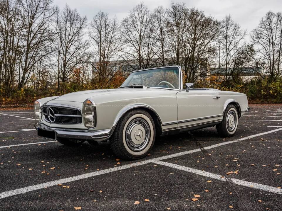 Afbeelding 4/7 van Mercedes-Benz 280 SL (1969)