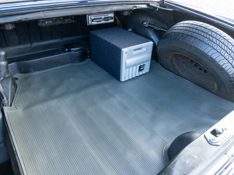 Bild 34/50 von Mercedes-Benz 280 SE 3,5 (1970)