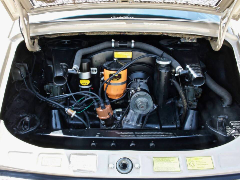 Image 16/23 of Porsche 912 (1966)