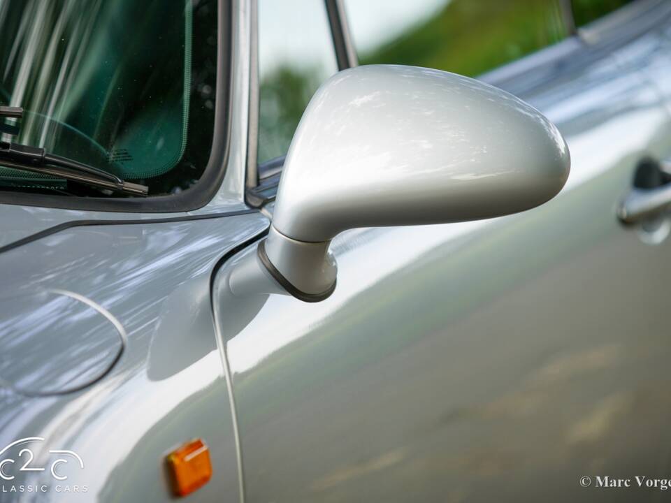 Image 48/63 of Porsche 911 Carrera (1996)
