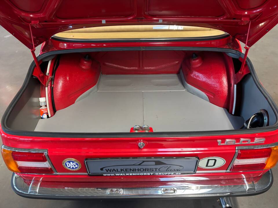 Bild 23/28 von BMW 1802 (1973)