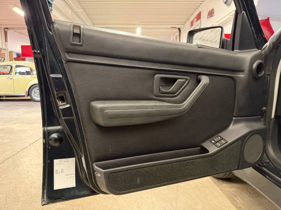 Afbeelding 5/16 van Peugeot 405 (1991)