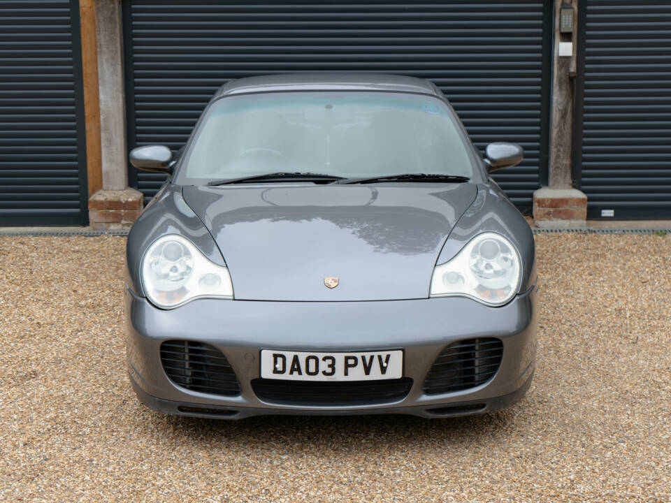 Image 36/50 of Porsche 911 Carrera 4S (2003)