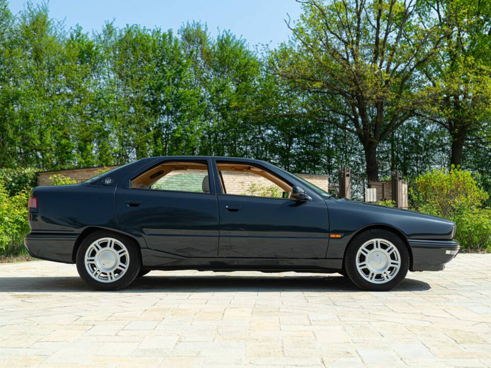 Bild 4/48 von Maserati Quattroporte 2.0 (1995)