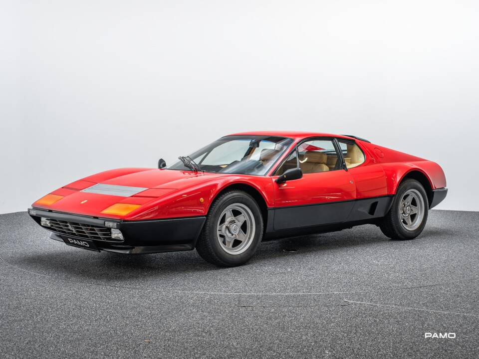 Immagine 2/39 di Ferrari 512 BBi (1983)