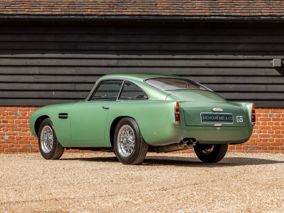 Image 3/62 of Aston Martin DB 4 GT (1960)