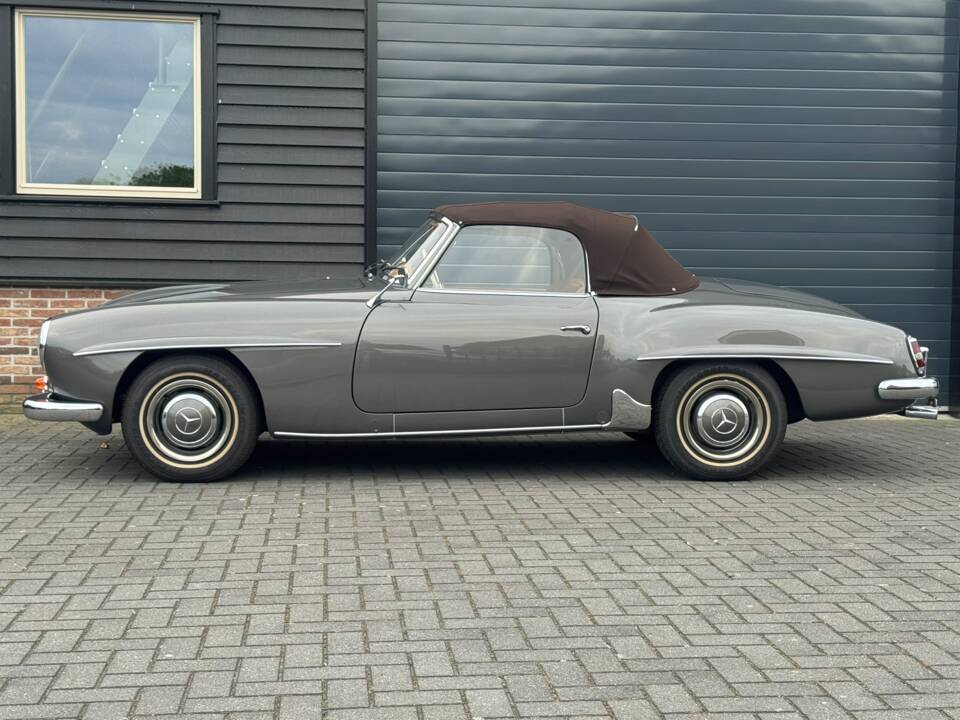 Image 3/24 de Mercedes-Benz 190 SL (1961)