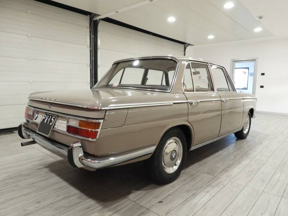 Imagen 4/15 de BMW 2000 (1966)