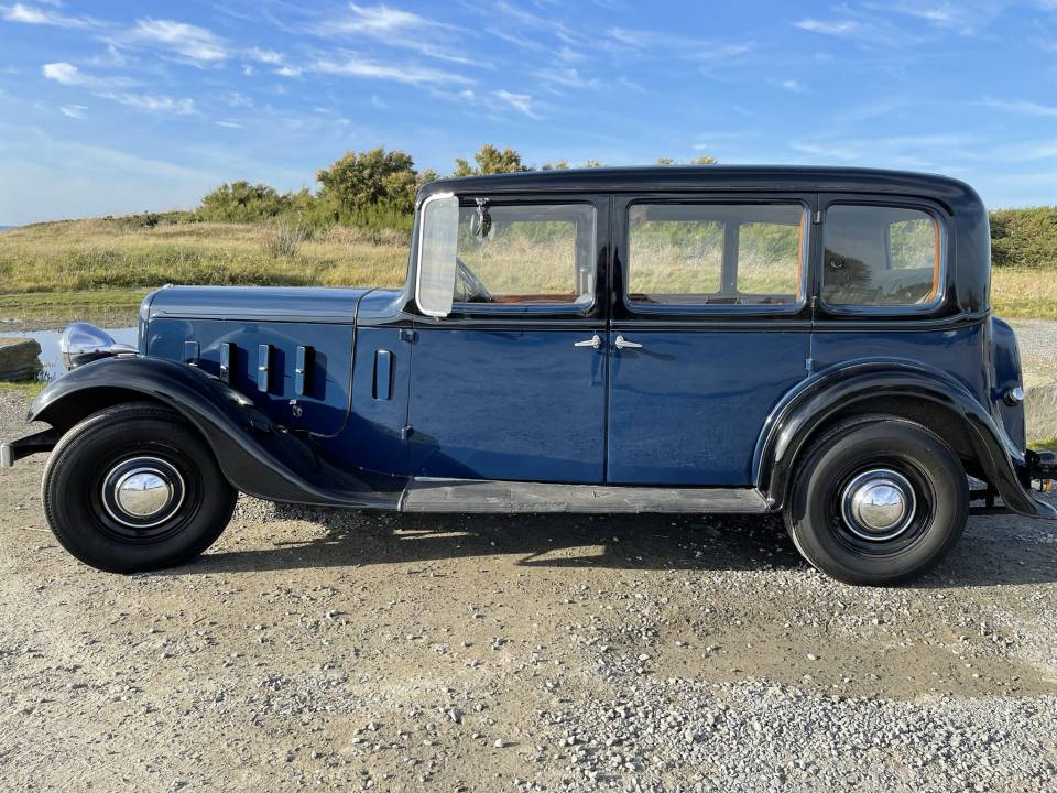 Image 2/11 de Austin 16 hp Chalfont (1935)
