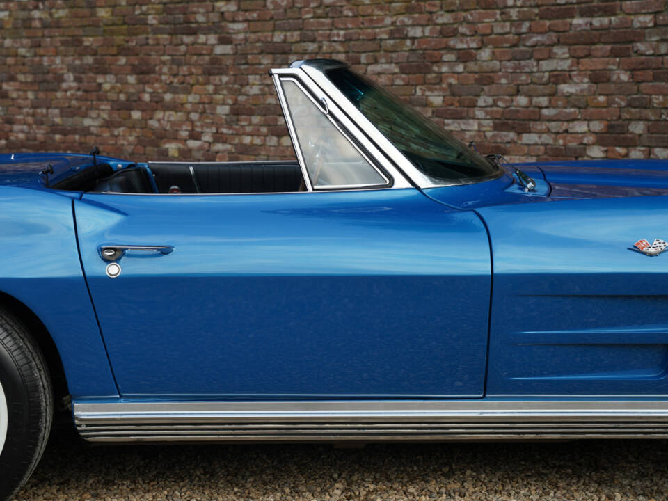 Image 35/50 of Chevrolet Corvette Sting Ray Convertible (1964)