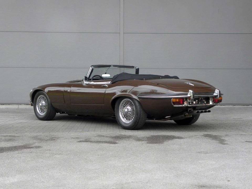 Immagine 3/20 di Jaguar Type E V12 (1973)