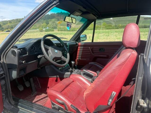 Bild 6/13 von BMW 320i (1990)