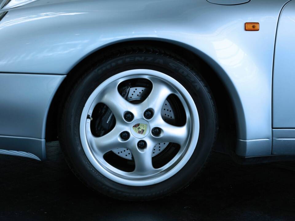 Bild 40/50 von Porsche 911 Carrera (1995)
