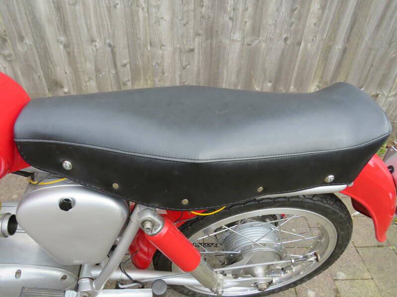 Bild 14/37 von Moto Guzzi Stornello 125 (1962)
