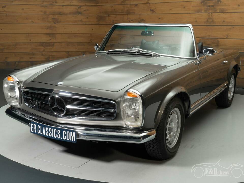Afbeelding 4/8 van Mercedes-Benz 280 SL (1968)