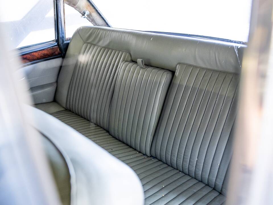 Immagine 30/44 di Humber Imperial (1965)