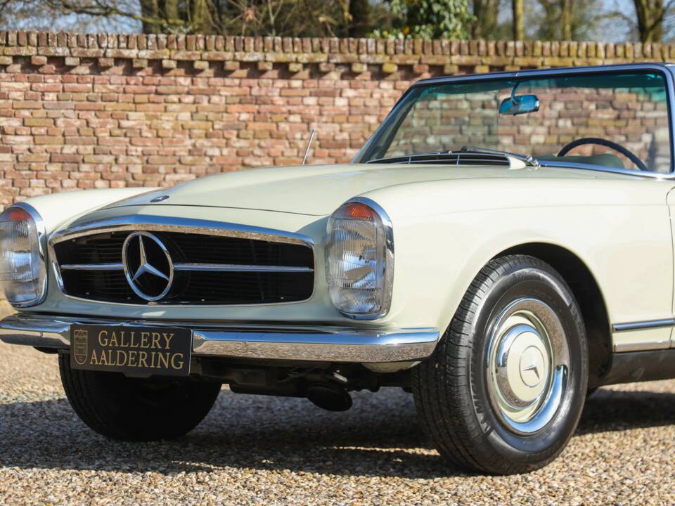 Bild 43/50 von Mercedes-Benz 230 SL (1967)