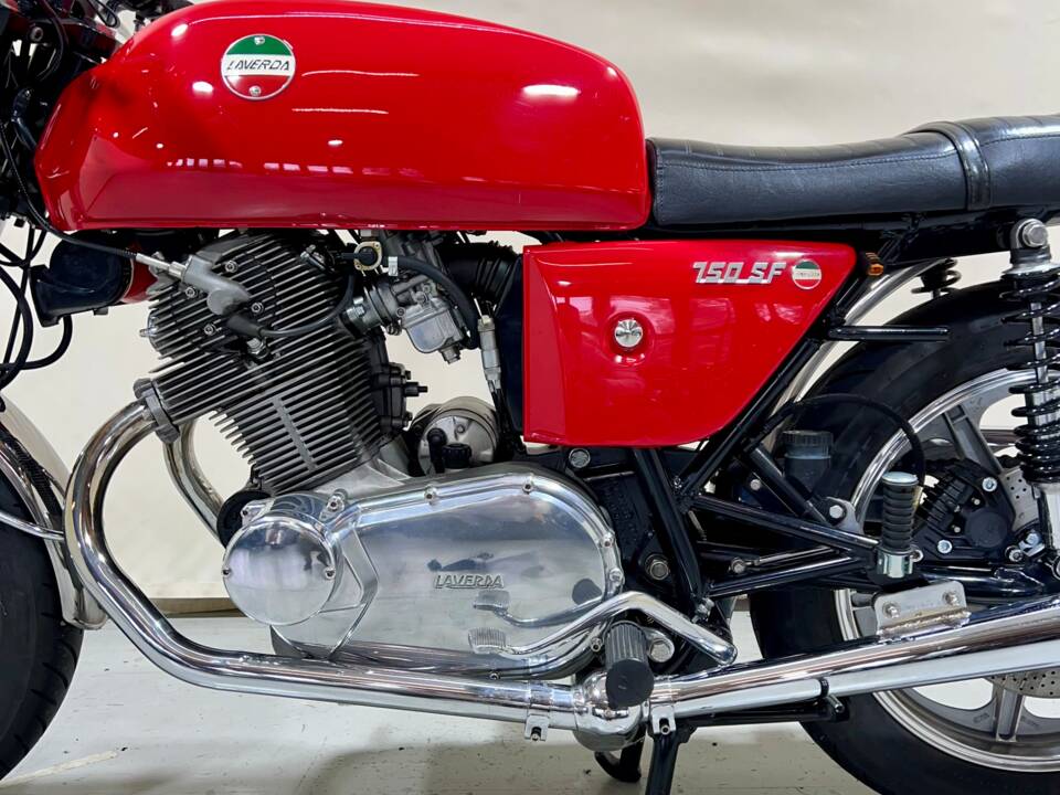 Image 7/16 of Laverda 750 SF 3 (1976)