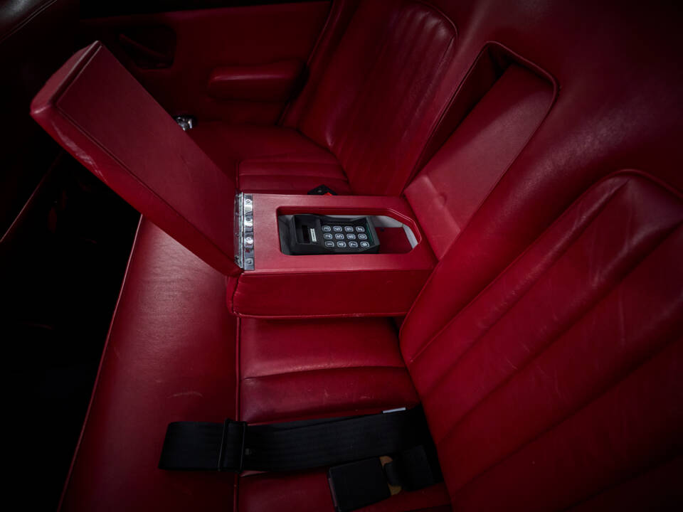 Image 73/100 de Rolls-Royce Silver Shadow II (1979)