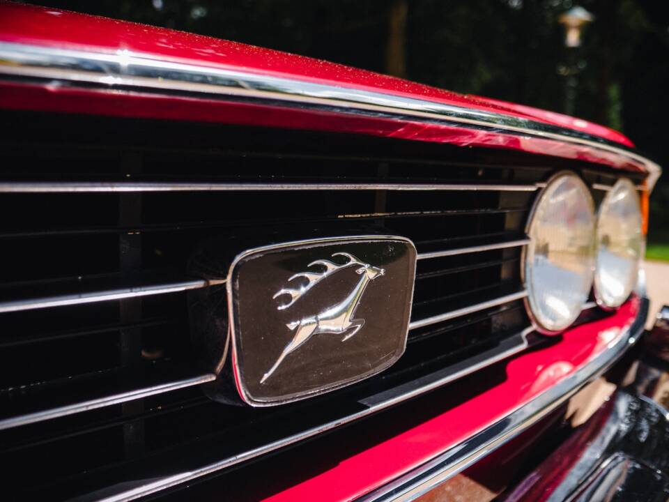 Image 21/26 of Triumph Stag (1976)
