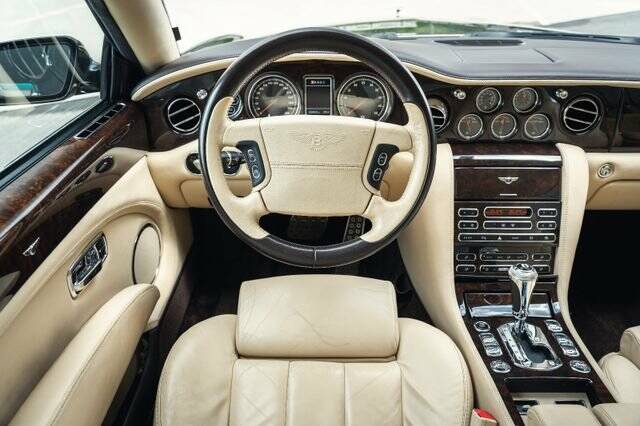 Afbeelding 7/15 van Bentley Brooklands (2009)