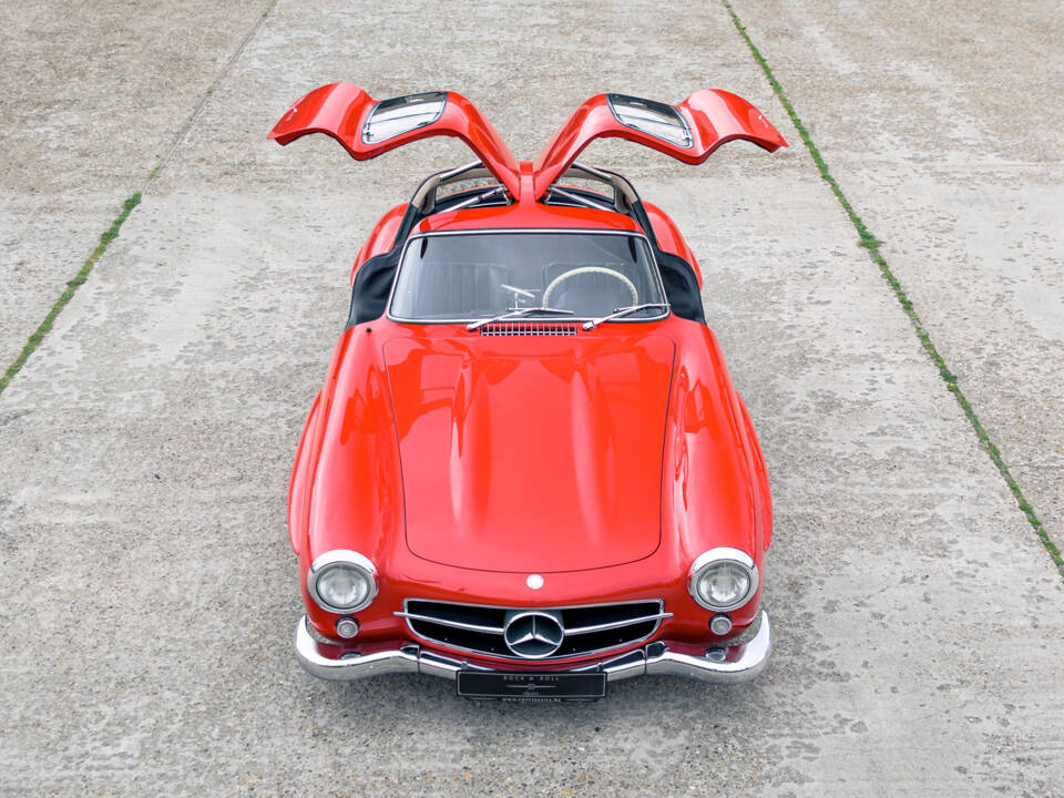 Image 2/38 of Mercedes-Benz 300 SL &quot;Gullwing&quot; (1955)