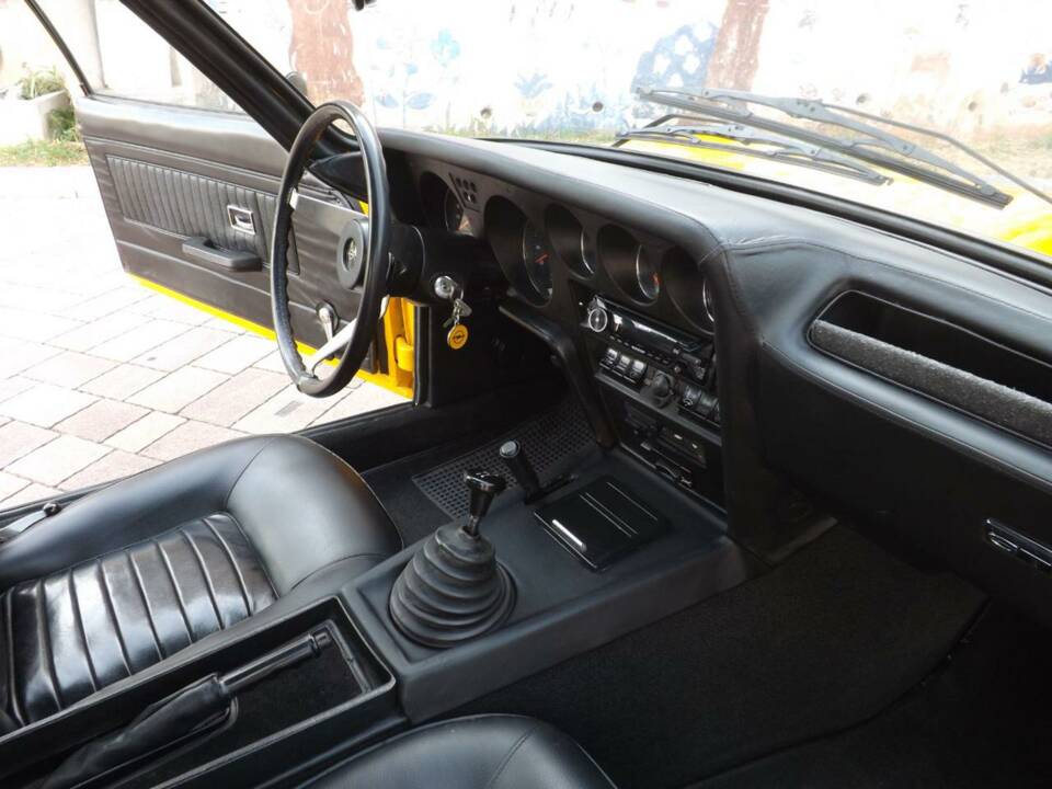 Bild 24/50 von Opel GT 1900 (1973)