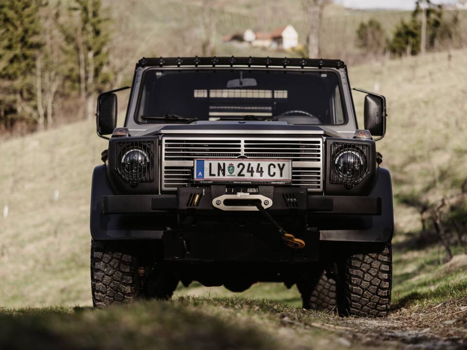 Image 26/79 of Steyr-Puch 230 GE (SWB) (1994)