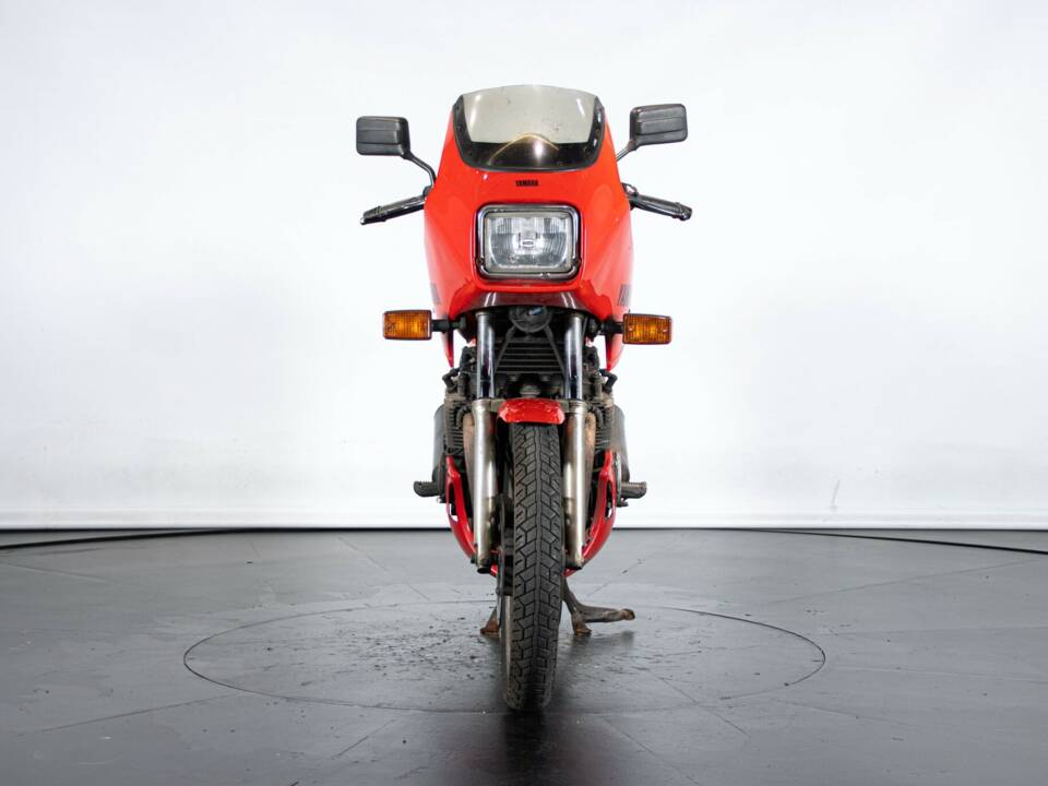 Image 3/50 of Yamaha XJ 600 (1984)