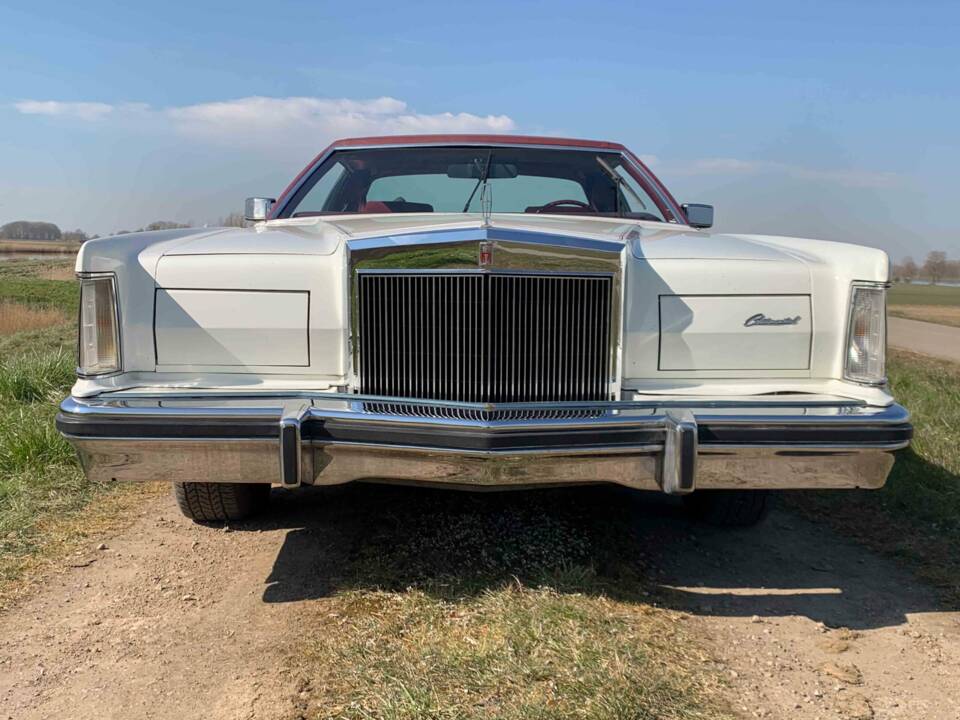 Image 3/8 de Lincoln Continental Mark V (1977)
