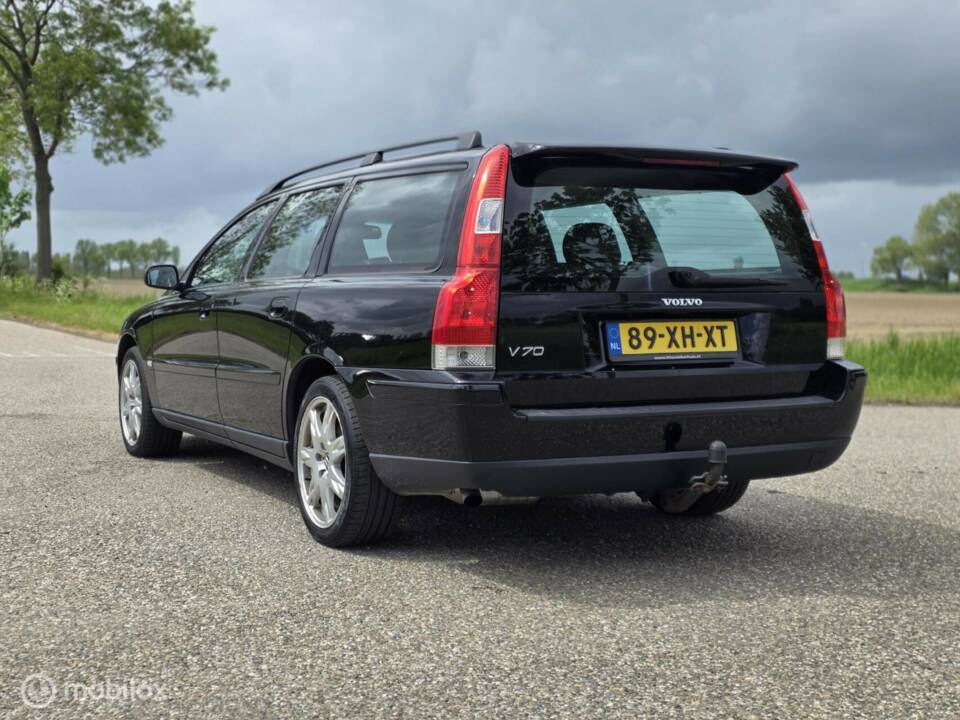 Immagine 14/40 di Volvo V 70 2.4 (2006)