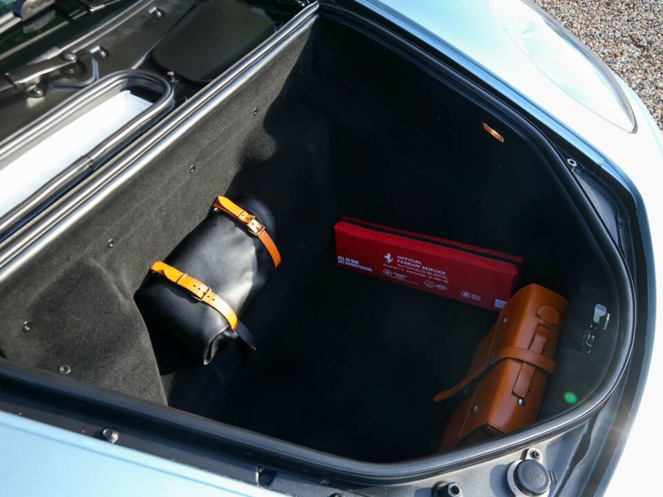 Image 43/50 of Ferrari 360 Modena (2001)