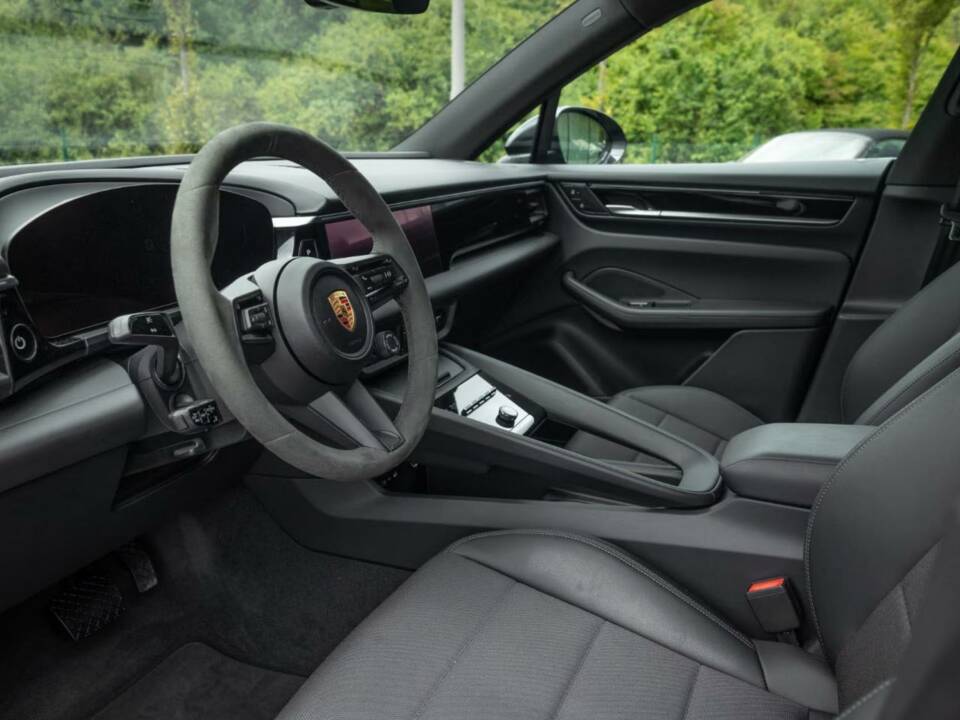 Imagen 3/11 de Porsche Macan 4 (2025)